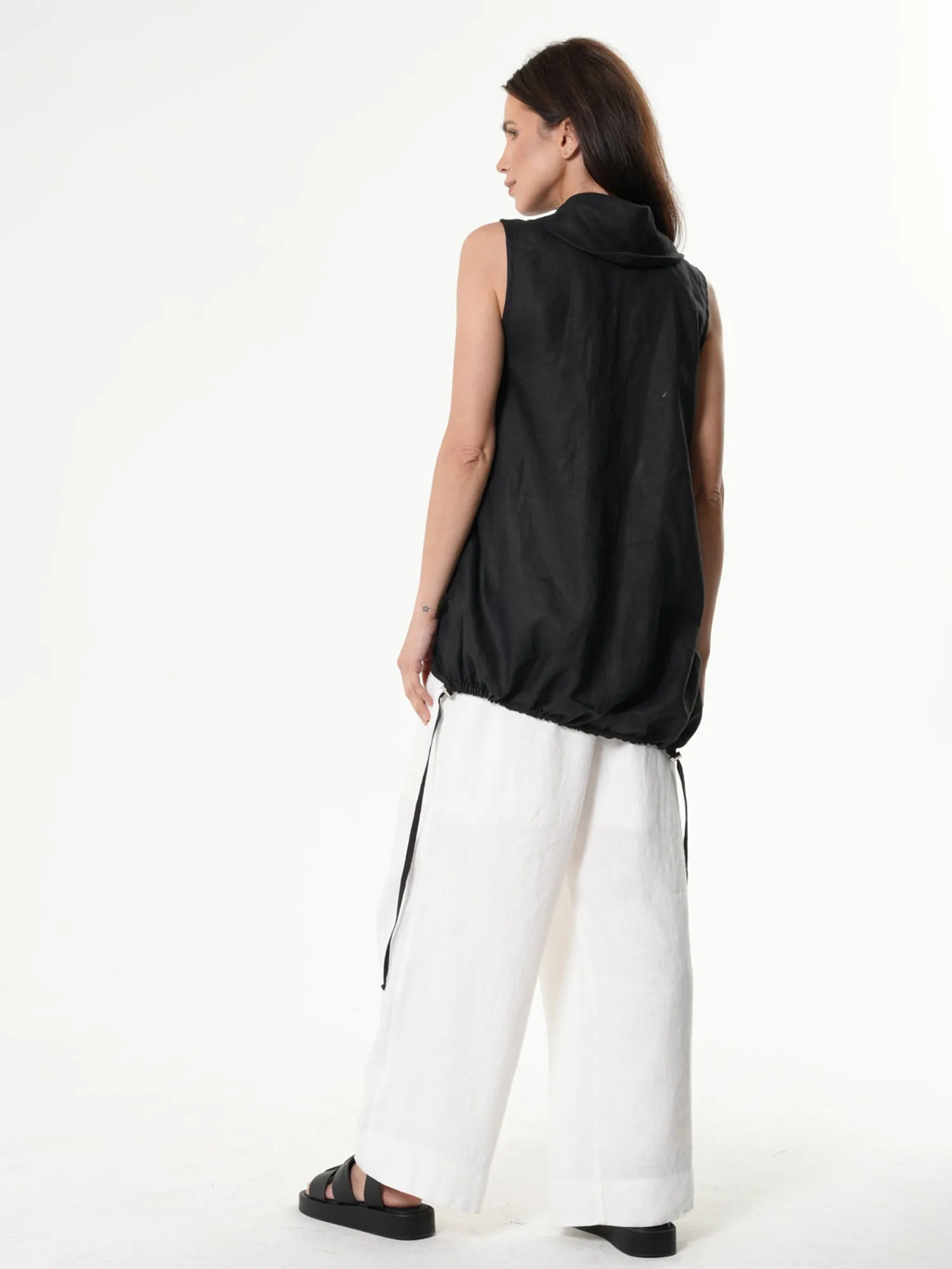 Asymmetric Linen Top In Black