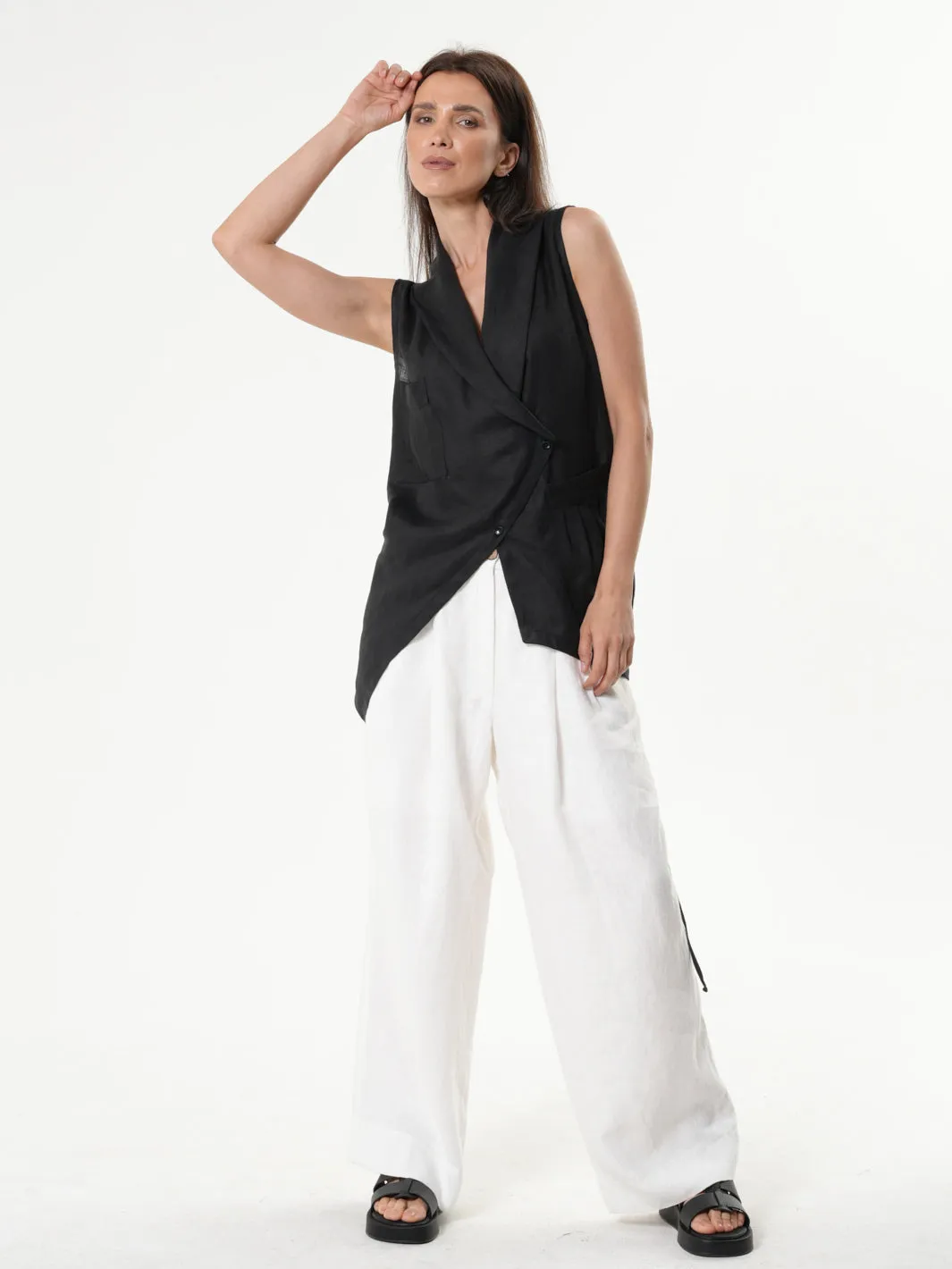 Asymmetric Linen Top In Black