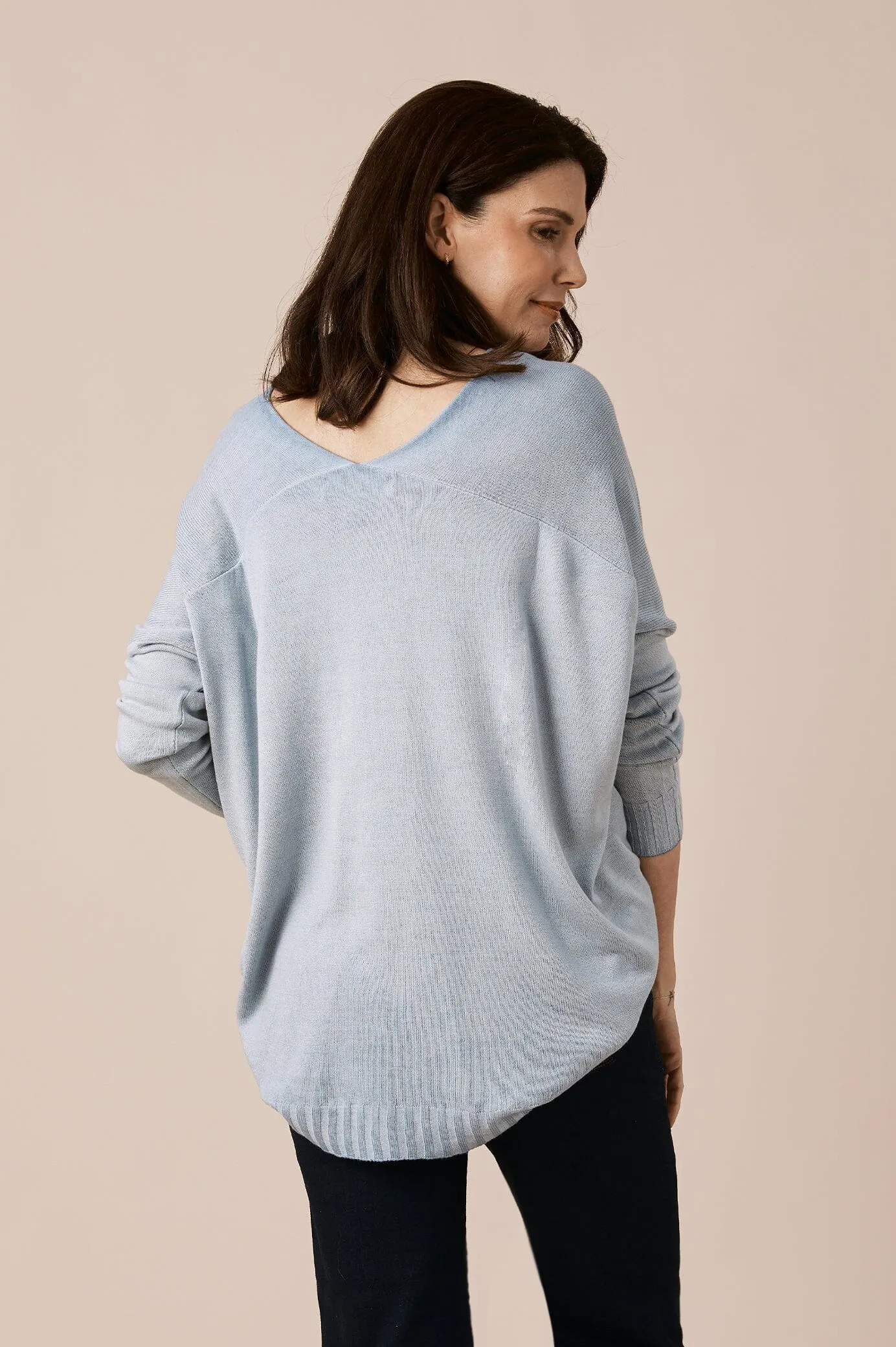 Avery V-Neck Jumper Blue