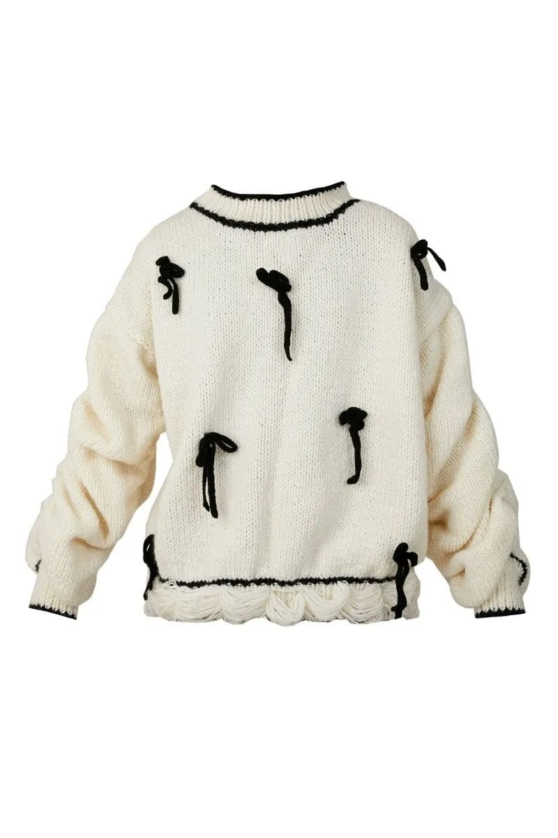 CREAM-CAKE KNITTED SWEATER