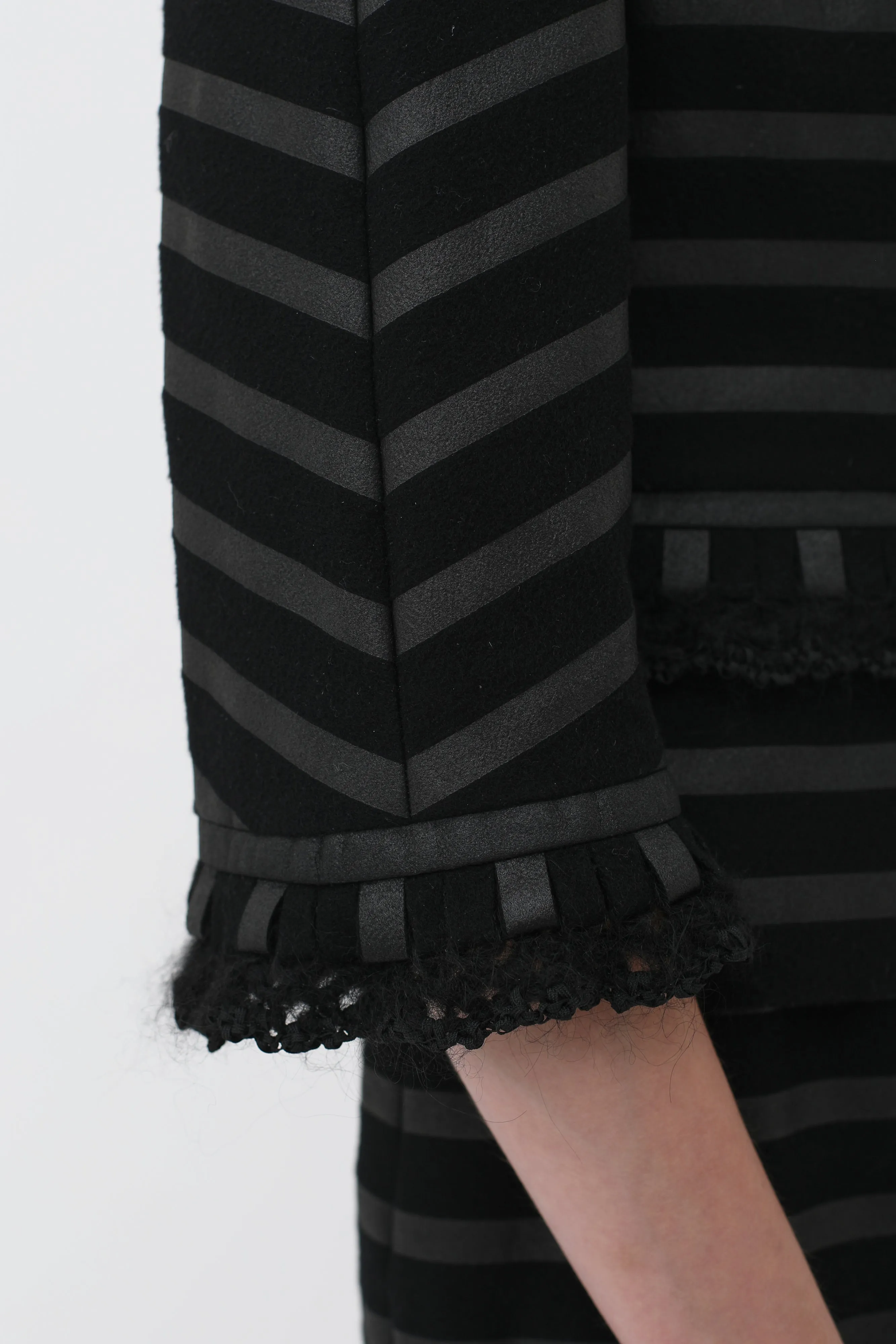 FW 2009 Black Stripe Ruffle Set