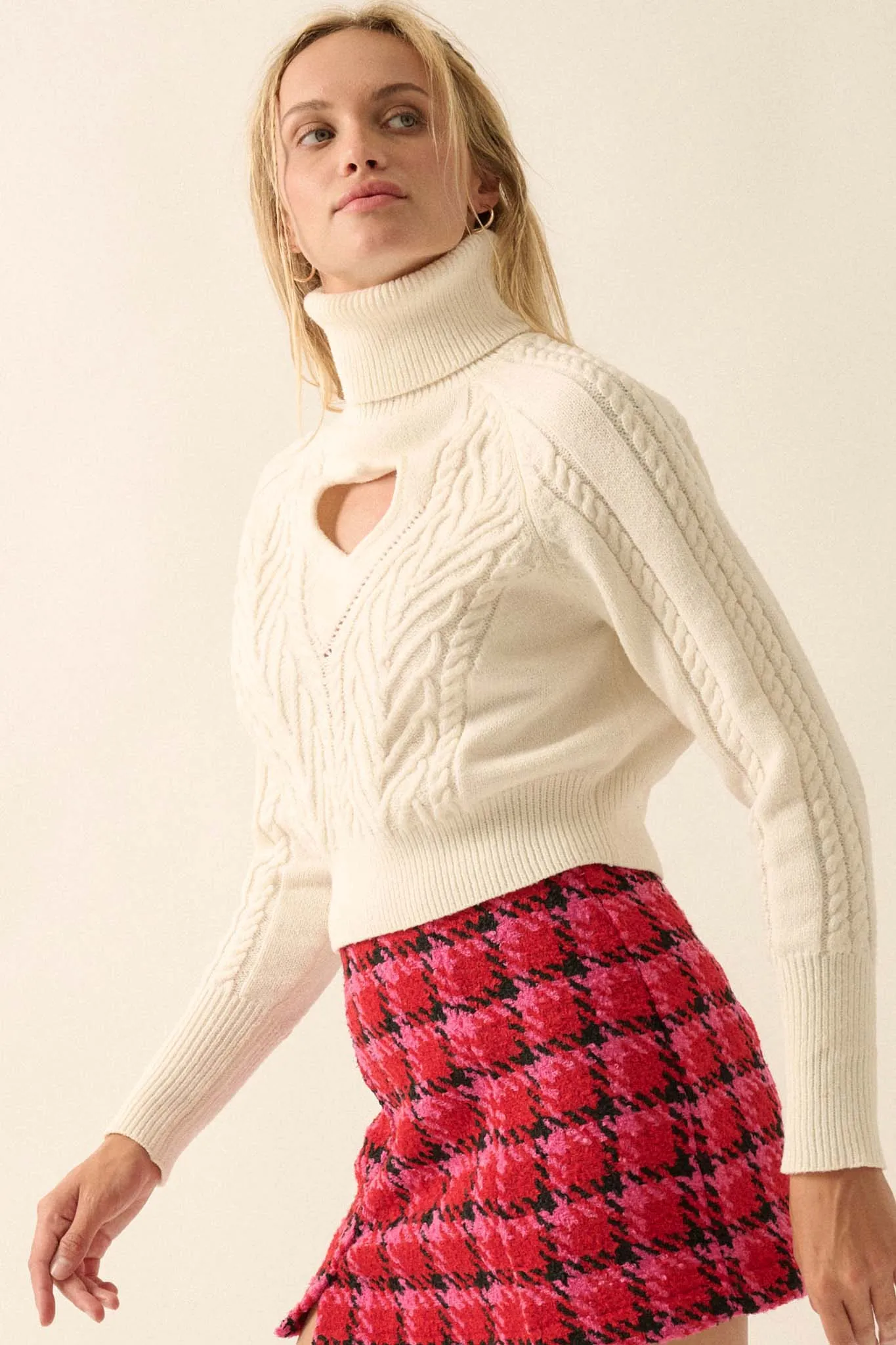 Open Heart Keyhole Cable Knit Turtleneck Sweater