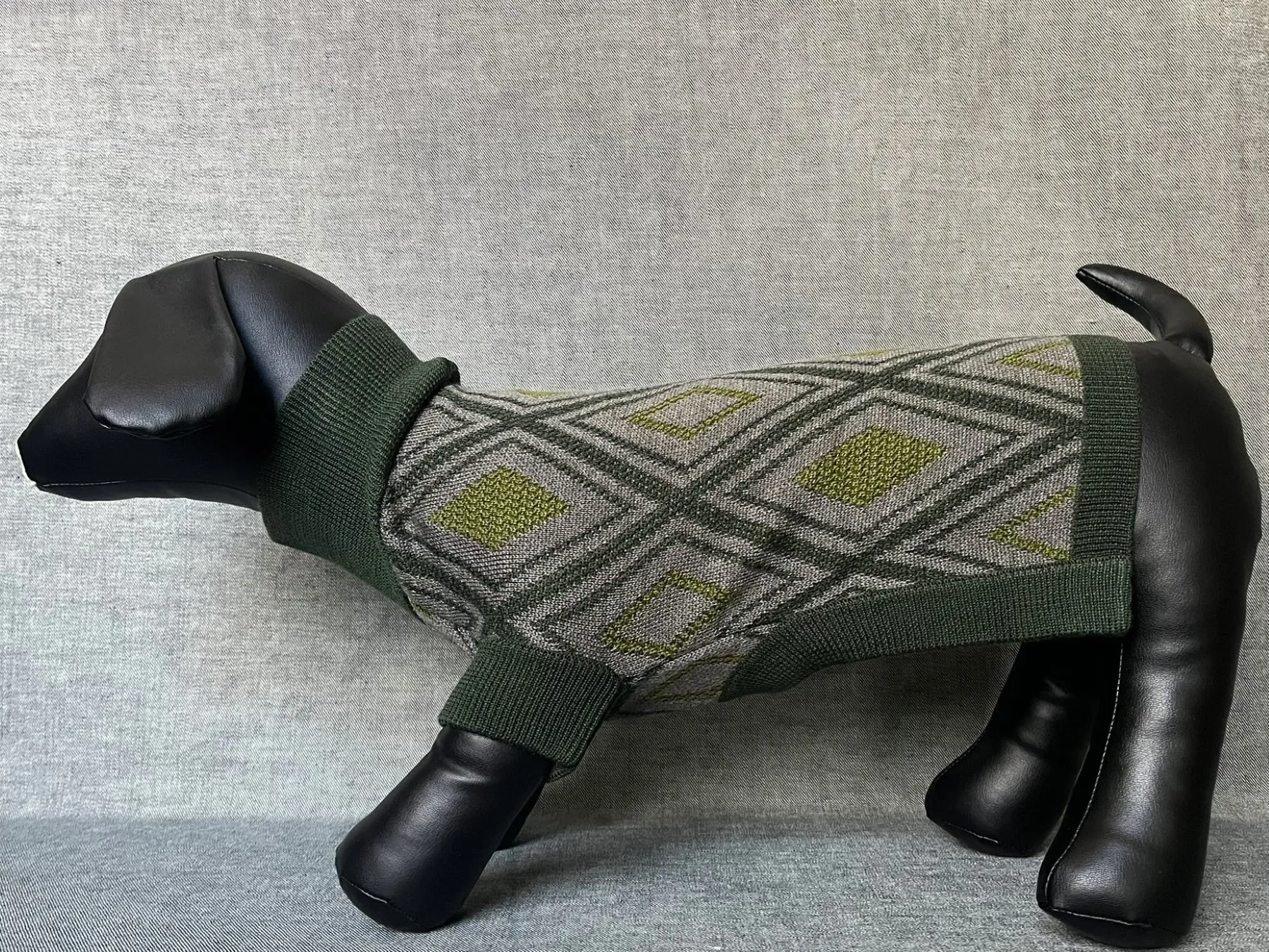 Paws Turtle Neck Argyle Pattern Knitted Sweater