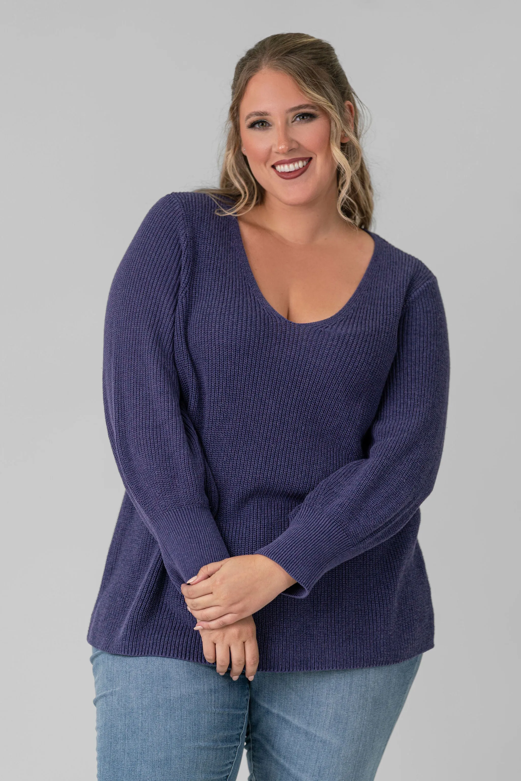 SHAKER KNIT V-NECK SWEATER