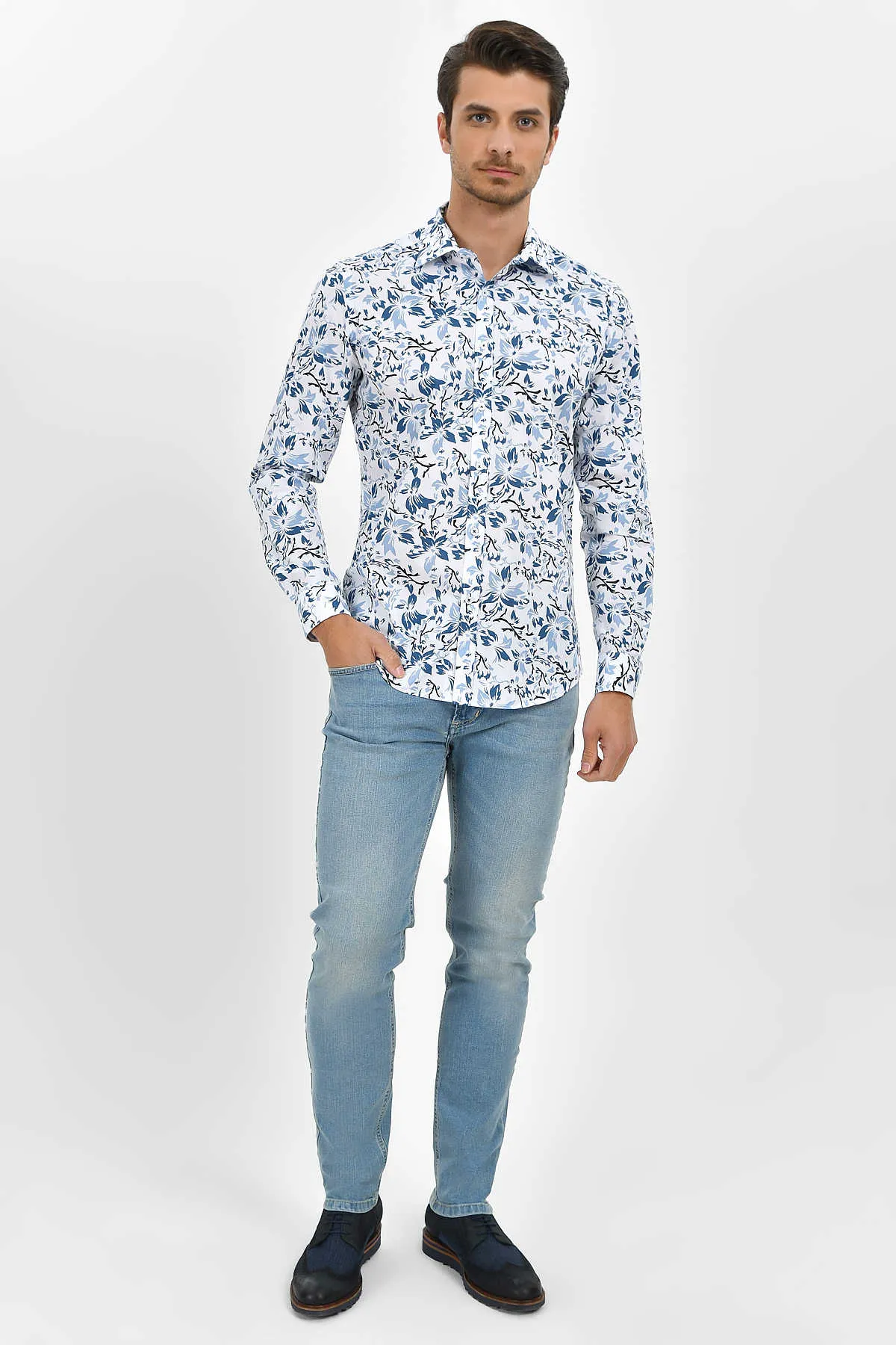 Slim Fit Blue Floral Printed Cotton Casual Shirt